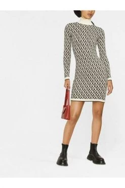 Elisabetta Franchi Casual Jurken Knitted Dress Black -Elisabetta Franchi Winkel 091031f76f69a8bba8172ba5709eeb3d