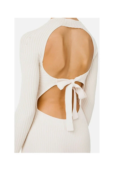 Elisabetta Franchi Casual Jurken Dress With Crew Neck And Knitted Bow Beige 1 Elisabetta Franchi Casual Jurken Dress With Crew Neck And Knitted Bow Beige
