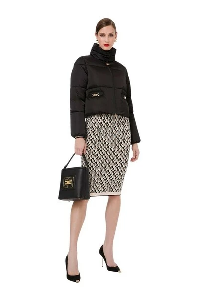 Elisabetta Franchi Bomber Jackets CROP PADDED DOWN JACKET WITH GOLD ACCESSORIES Black 3 Elisabetta Franchi Bomber Jackets CROP PADDED DOWN JACKET WITH GOLD ACCESSORIES Black - Afbeelding 3