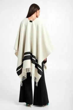 Elisabetta Franchi Poncho's Capes White -Elisabetta Franchi Winkel 53fa1bc11c0c35a26107066df08a8113