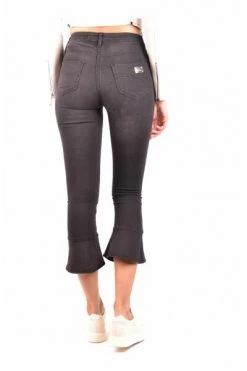 Elisabetta Franchi Cropped Jeans PJ07S81E2 COTTON JEANS Black -Elisabetta Franchi Winkel 5745d46097faba7636601bd85176d56c