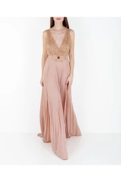Elisabetta Franchi Jurken Red Carpet Dress With Embroidered Bodice Pink 6 Elisabetta Franchi Jurken Red Carpet Dress With Embroidered Bodice Pink -Elisabetta Franchi Winkel 82664b04a7ab0b20e00bd7784ccca37c