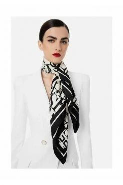 Elisabetta Franchi Sjaals Foulard FO02F26E2 E84 White