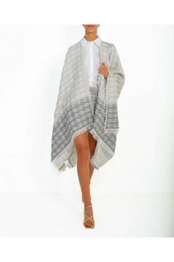 Elisabetta Franchi Longsleeve Shirts Long-sleeve Shirt White 9 Elisabetta Franchi Longsleeve Shirts Long-sleeve Shirt White -Elisabetta Franchi Winkel a39c9f85daaa4bfafe70652774c376d6