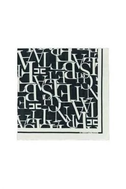 Sjaals Elisabetta Franchi AI22-23 Foulard In Seta Disegno Lettering Nero/Burro Black