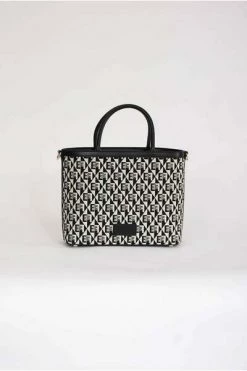 Elisabetta Franchi Handtassen Handbags Black -Elisabetta Franchi Winkel b61950fab0d0873c558a36d60716867d