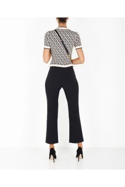 Elisabetta Franchi Wijde Broeken Stretch Cropped Trousers With Studs Black 6 Elisabetta Franchi Wijde Broeken Stretch Cropped Trousers With Studs Black -Elisabetta Franchi Winkel bc38be4c95fc85e4277e7f2ac6896e88