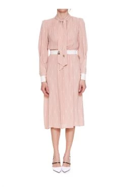 Elisabetta Franchi Casual Jurken Shirt Dress With Scarf Collar Pink -Elisabetta Franchi Winkel cc687ccf22fb6d86a9fe88e0e97d2c30